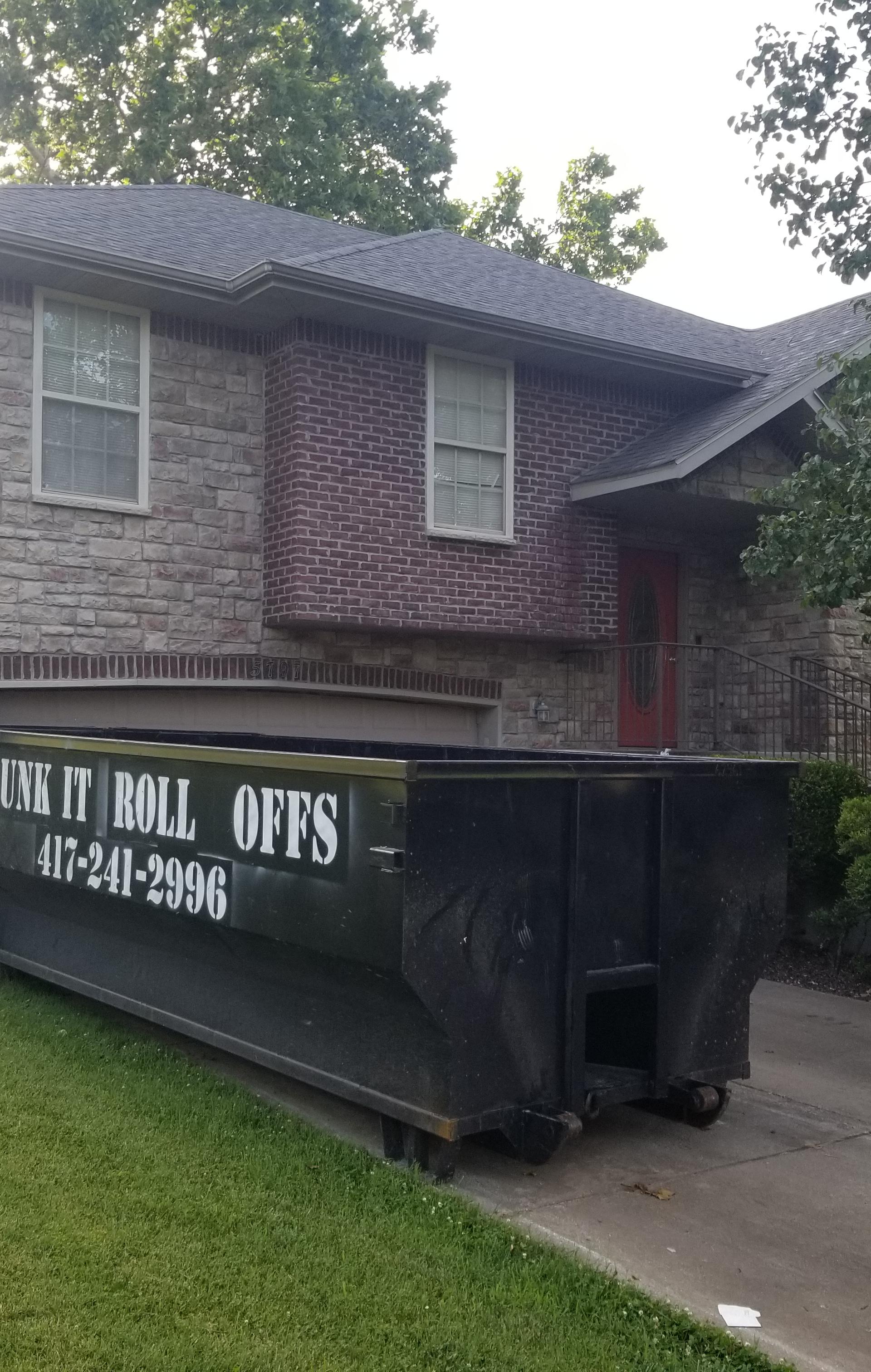 Dumpster Rental Costs in Springfield, MO: Your Guide to Roll-Offs